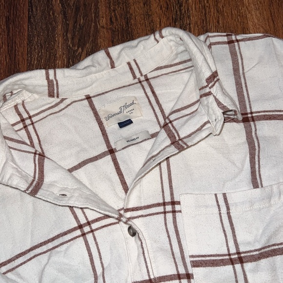 Universal Thread Flannel - Picture 2 of 4